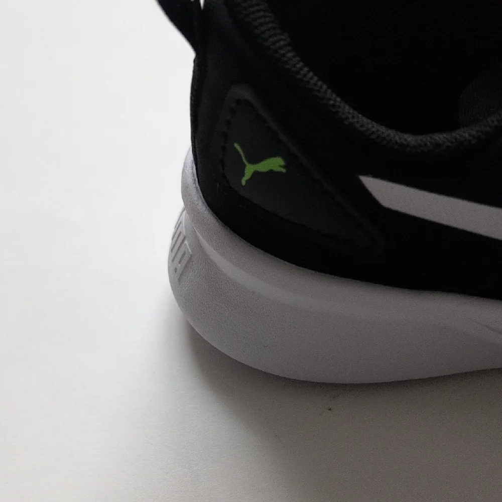 Puma Black and Green Kids Shoes - Picture 4 of 7